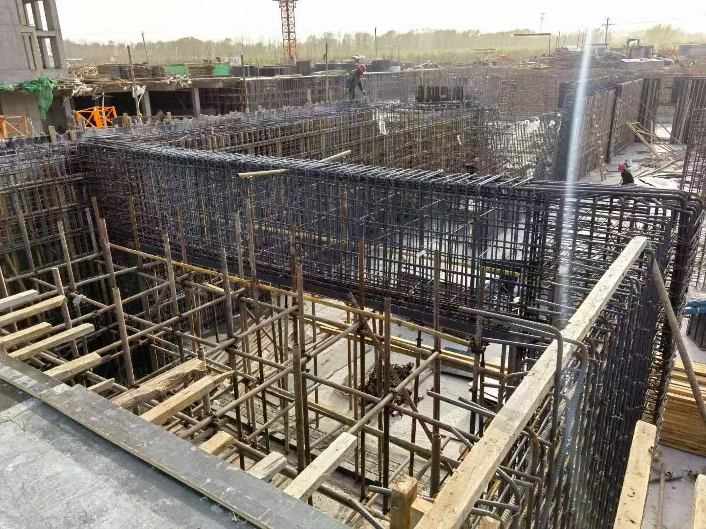 衢州建筑基础筏板施工时混凝土有哪些常见问题?